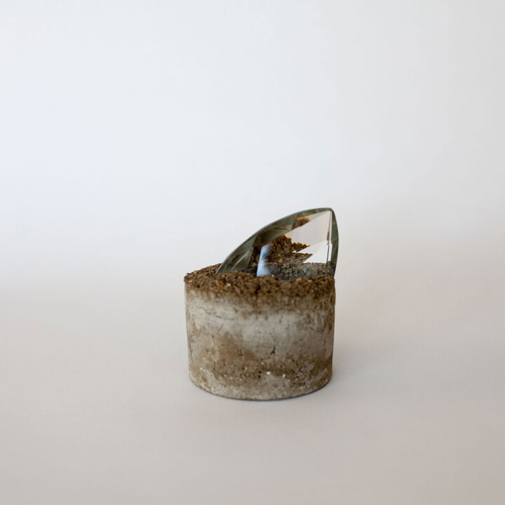 雕塑,  2.8x2.4 in 