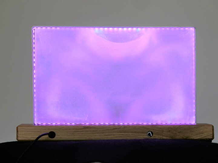 Design intitulée "Lampe décolleté car…" par Jean Pierre Picheny, Œuvre d'art originale, Luminaire