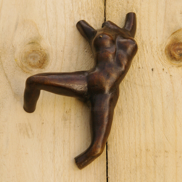 Sculpture titled "Nu féminin" by Zef, Original Artwork, Bronze