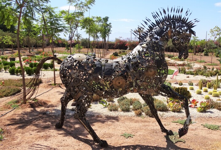 Scultura,  90,6x43,3 in 