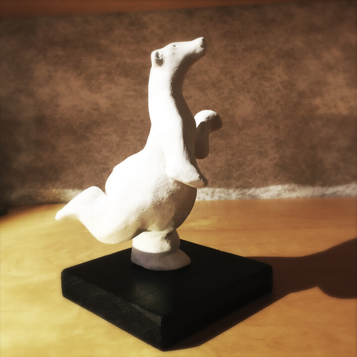 Ours qui danse 雕塑, 6.3x4.3 in