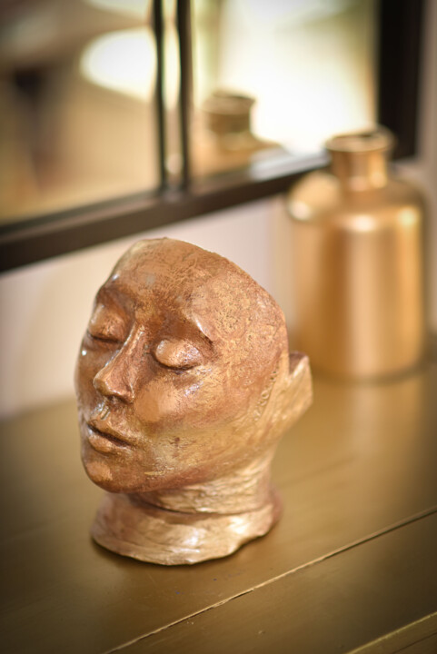 Dreaming 雕塑, 7.9x4.7 in