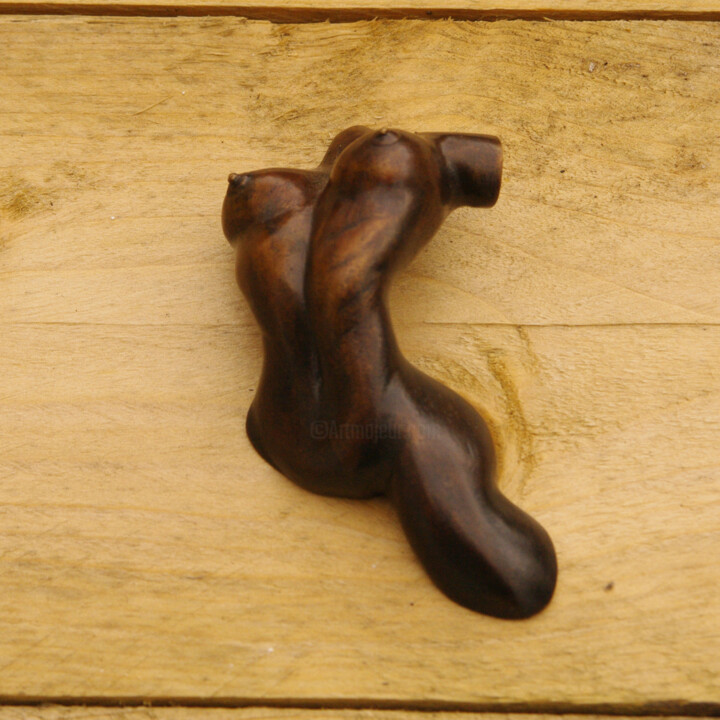 Sculpture titled "Femme" by Zef, Original Artwork, Bronze