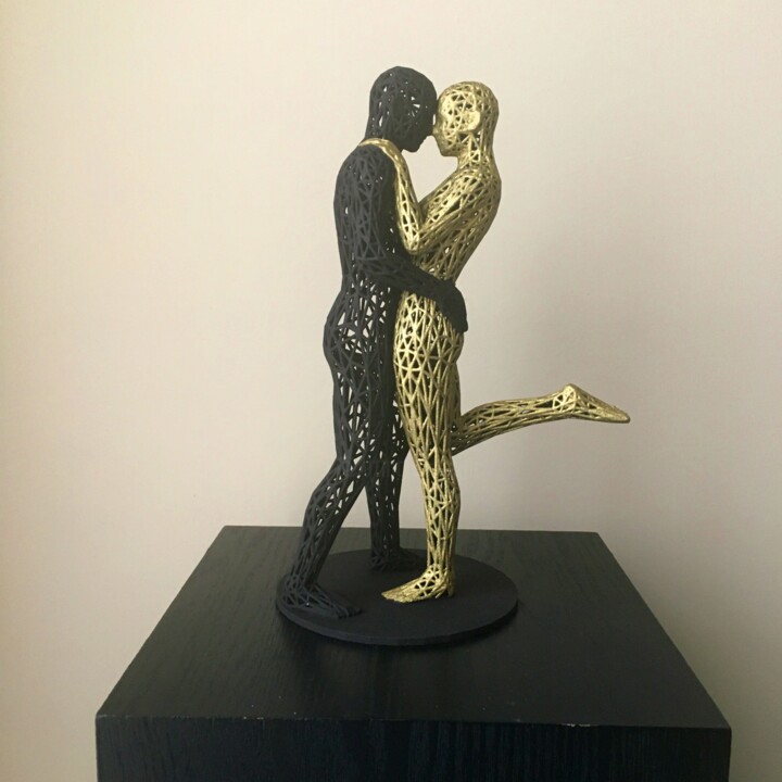 PASSION (black gold) 雕塑, 9.8x6.7 in