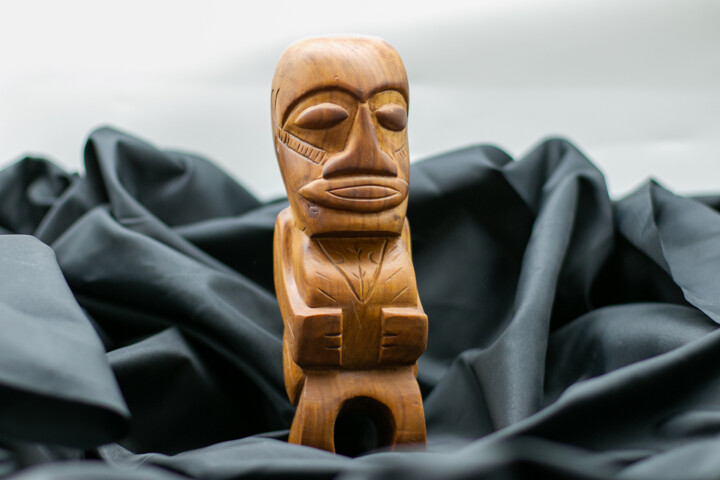 PETIT TIKI Scultura, 8,7x2,4 in