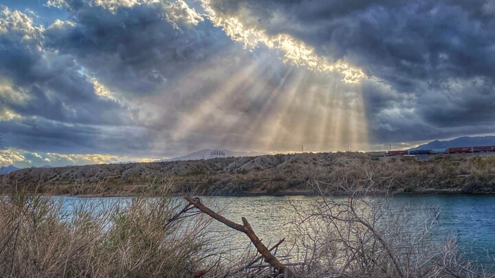 Photography titled "Sunbeams" by Igzotic, Original Artwork, Digital Photography