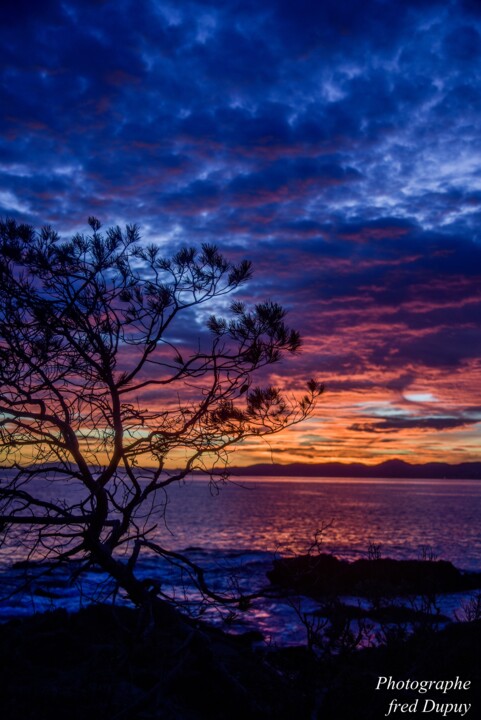 Photographie intitulée "Couché de soleil" par Frederic Dupuy, Œuvre d'art originale, Photographie numérique