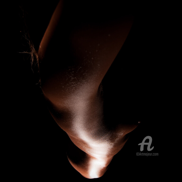 "SHADOWS AND LIGHTS"-THE LANDSCAPE OF THE BODY 04 摄影, 39.4x39.4 in