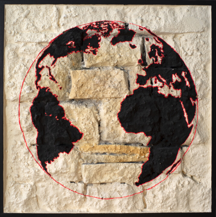 The earth drawn on the wall Scultura, 17,7x17,7 in
