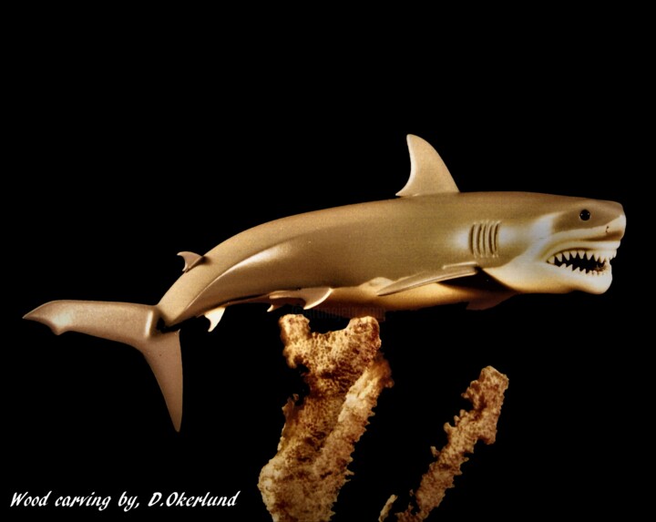 SHARK 雕塑