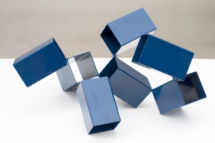 Sculpture titled "Cubic Spaces 5" by Roberto Canduela, Original Artwork, Metals