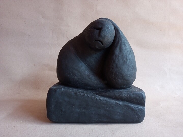"Rumors of War Sculp…" başlıklı Heykel Cister Silva tarafından, Orijinal sanat, Gaz beton