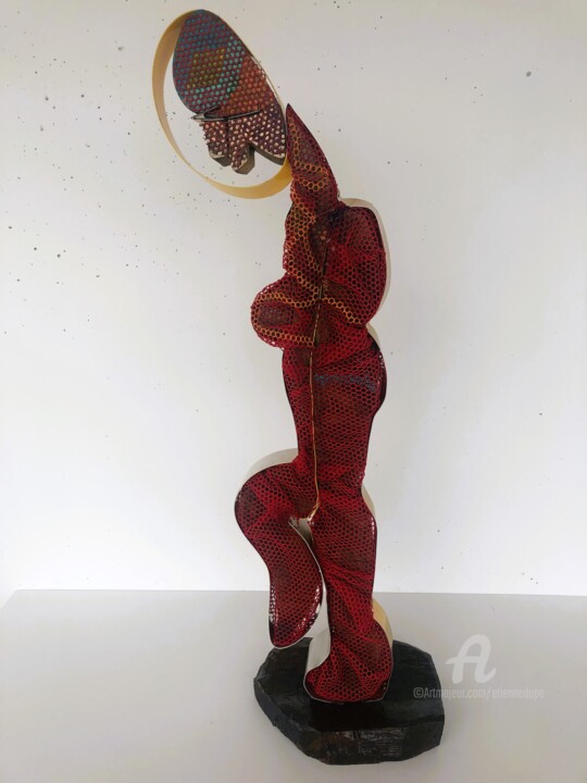 femme penchée