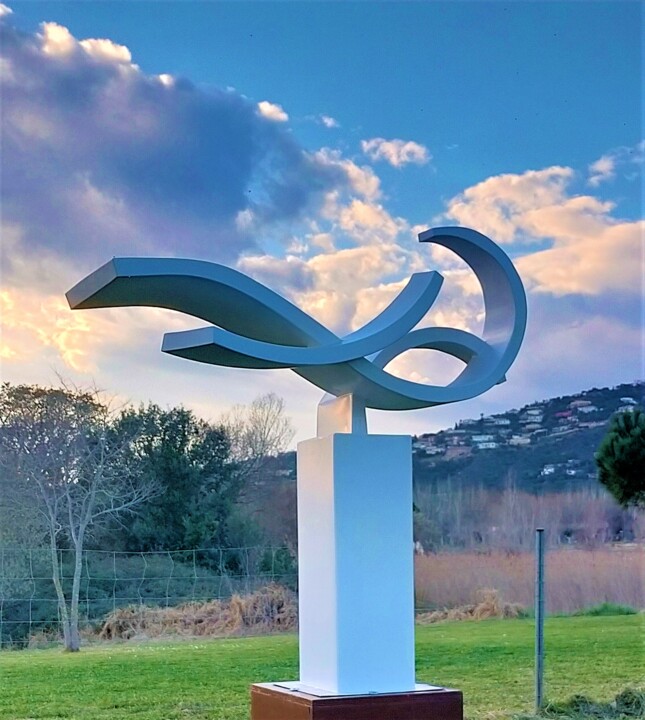 雕塑,  55.9x56.3 in 