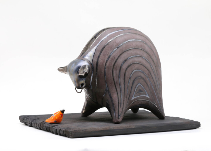 Powerful Unstoppable Bull Ceramic Sculpture 雕塑, 7.9x9.5 in