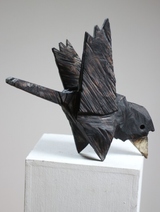 Z cyklu Ptaszki beskidzkie: Kruk 5 雕塑, 118.1x13 in