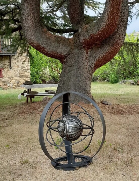 Sculpture,  35.4x35.4 in 