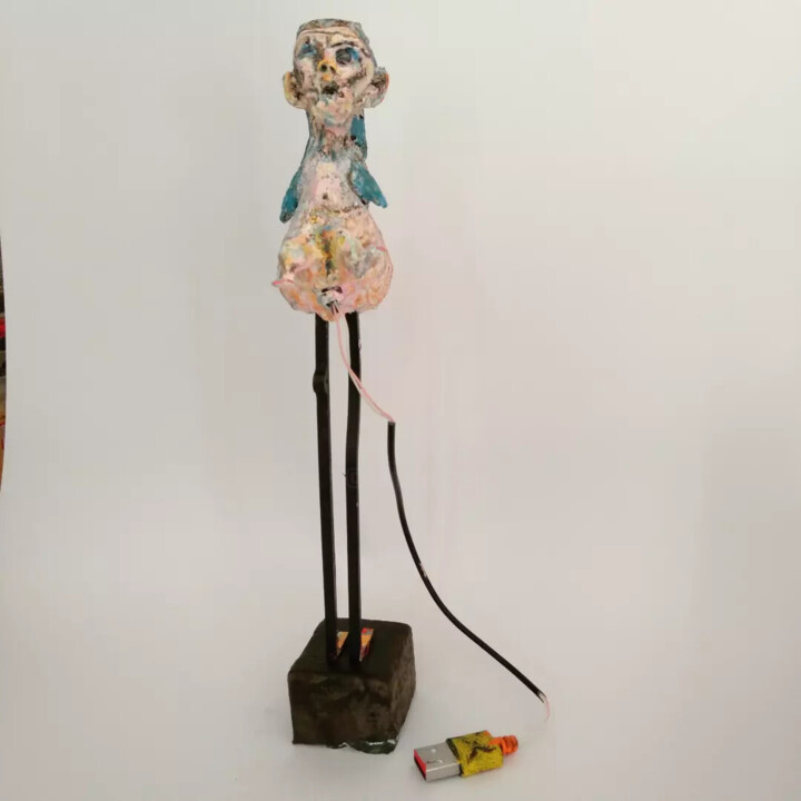 제목이 "Disconnected"인 조형물 Noham Rudisuhli로, 원작, 폴리머 클레이