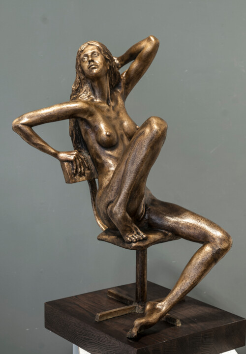 Маша 雕塑, 30.3x24.8 in