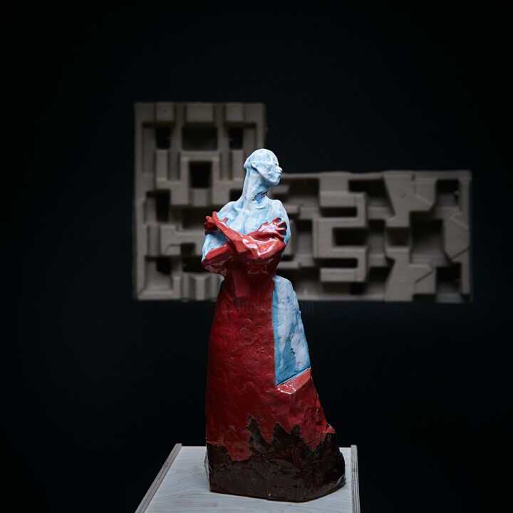Madonna 雕塑, 15.4x8.7 in