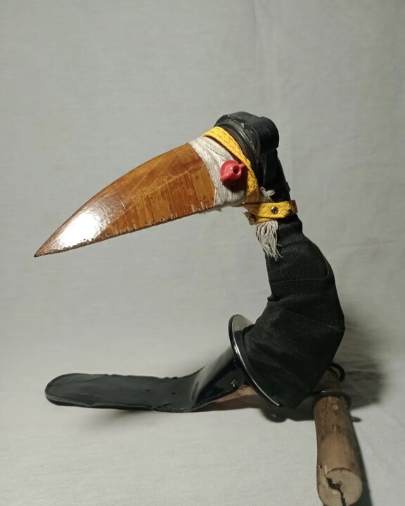 Tucan Sculptuur, 10,6x9,8 in