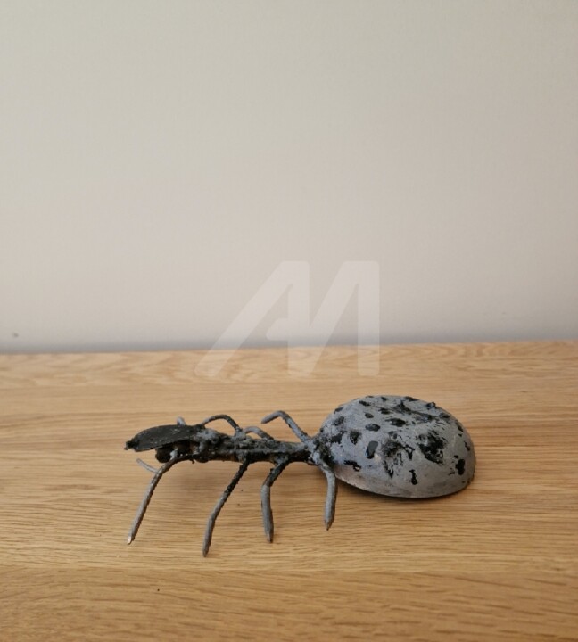 雕塑,  1.6x7.1 in 