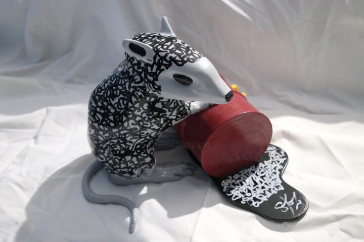 Stozland© the tossic rat 雕塑, 7.9x7.9 in