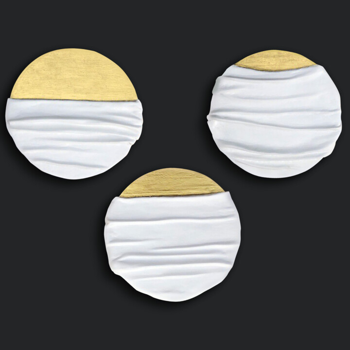 Gold coins, triptych 雕塑, 8x23.6 in