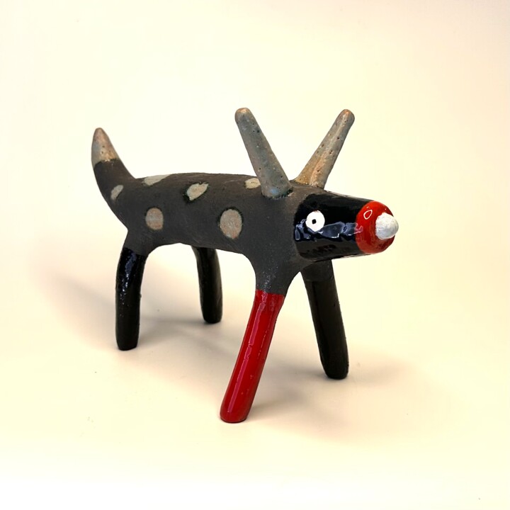 Peg-legged Torpedo Dingo 雕塑, 6.3x9.8 in