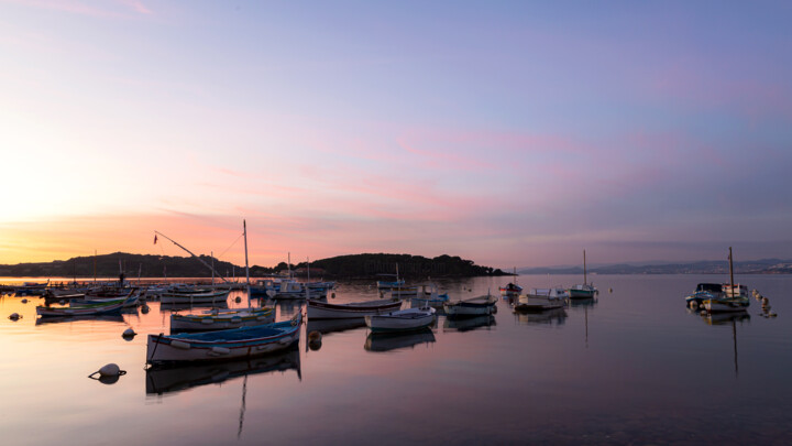 Photography titled "pointus de provence" by Philippe Holbé, Original Artwork, Non Manipulated Photography