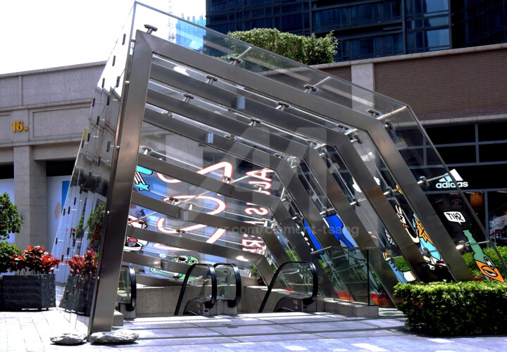 China - Modern Subway Entrance in Zhuhai #7 摄影