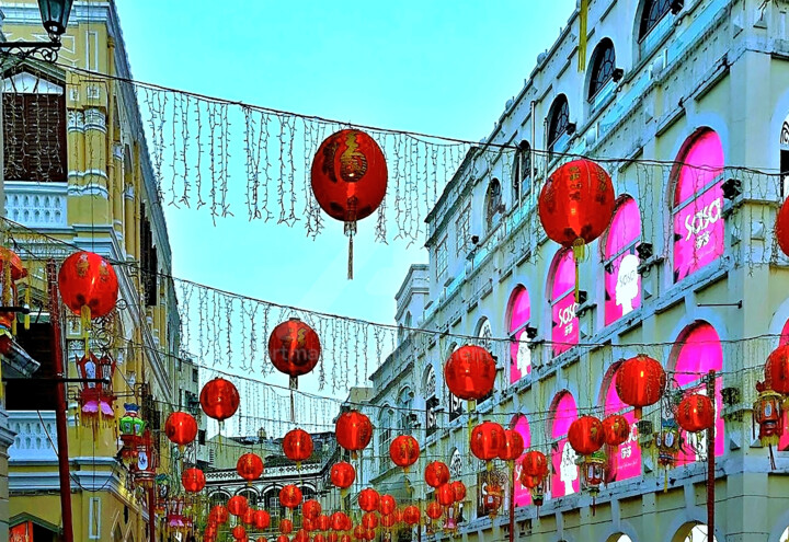 Macau - New Year Decoration with Red Lantern 摄影
