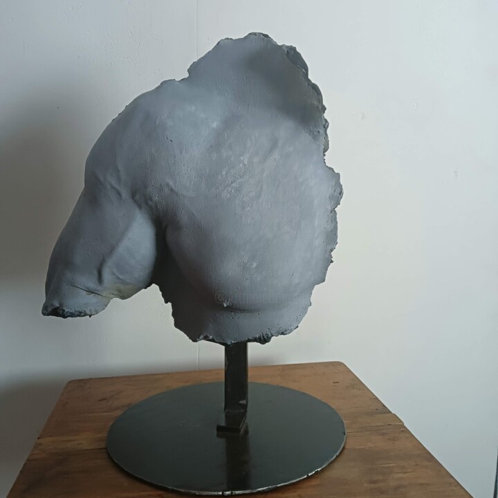 Bicipite - Enrico Magnani Mr. Universe 雕塑, 15.4x14.6 in