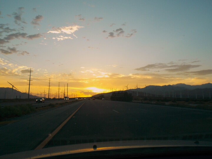 Driving Into the Indio Sunset 摄影
