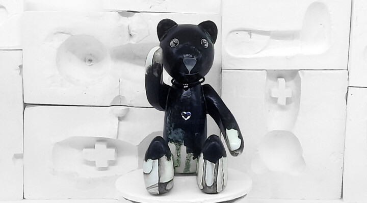 Vintage bear doll : Hand Bear / HB-BF013 雕塑, 3.9x3.2 in