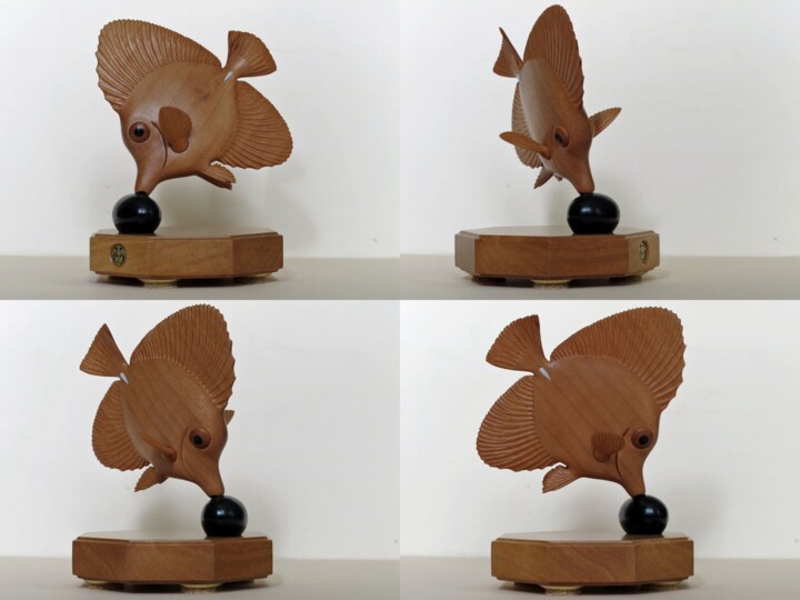 Zebrasoma fish 雕塑, 2.8x2.2 in