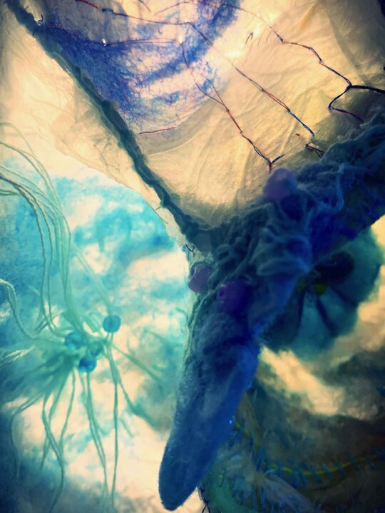 Photographie intitulée "Cocoons" par Myriam Carl Tonnelier, Œuvre d'art originale, Photographie numérique