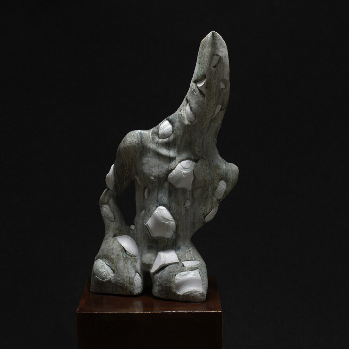 Le successeur 雕塑, 30.7x18.9 in