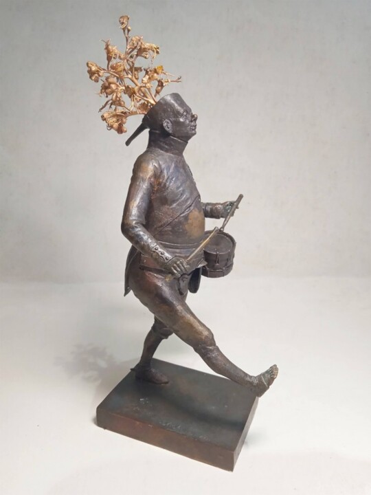 Dummy, ironic sculpture, conceptual, limited edition 1/10 雕塑, 9.8x4.7 in