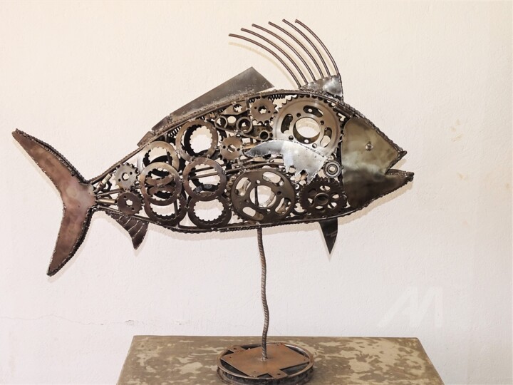 Poisson sur socle 雕塑, 31.5x8.7 in