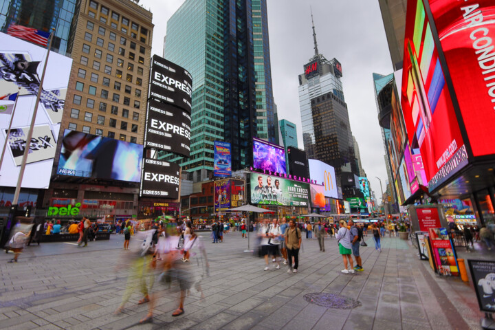 Φωτογραφία με τίτλο "Time square Express" από Philippe Combis (PhilIppe CBS), Αυθεντικά έργα τέχνης, Ψηφιακή φωτογραφία