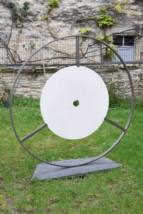 LE CERCLE SILENCE 雕塑, 59.1x66.9 in