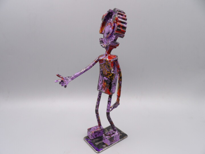 Chad 조형물, 9.5x2.4 in