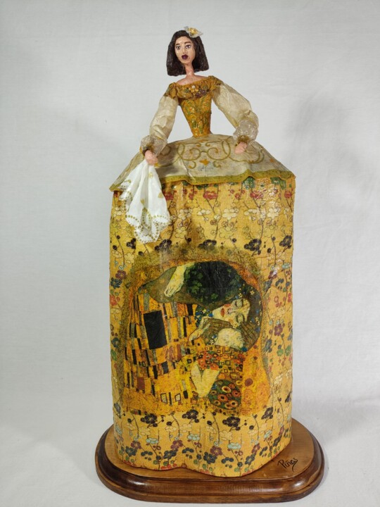 Sculptuur getiteld "Menina" door Marìa Josè Piñas (Piñas), Origineel Kunstwerk, Papier