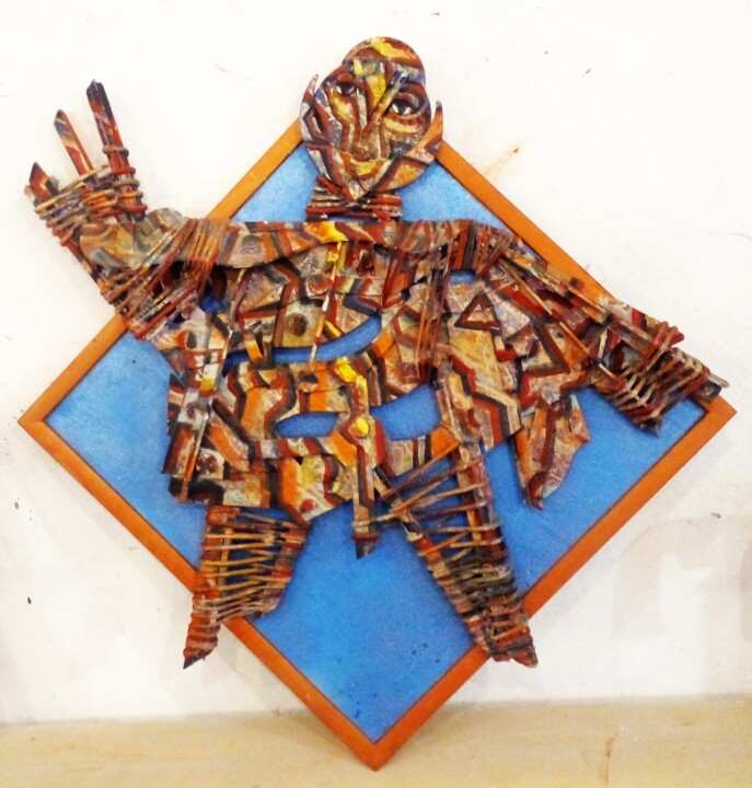 Солнце-Хорс 雕塑, 30.3x29.5 in