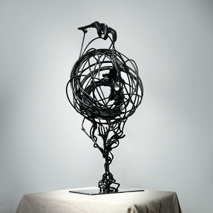 제목이 "Harmony or devastat…"인 조형물 Artseeker Artists로, 원작, 금속
