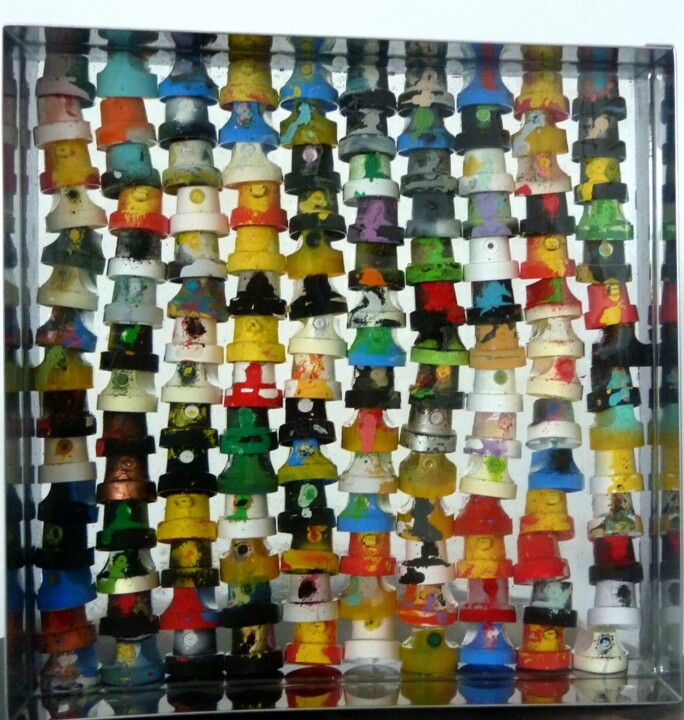 Sculpture intitulée "Caps n°15" par Saname, Œuvre d'art originale, Résine
