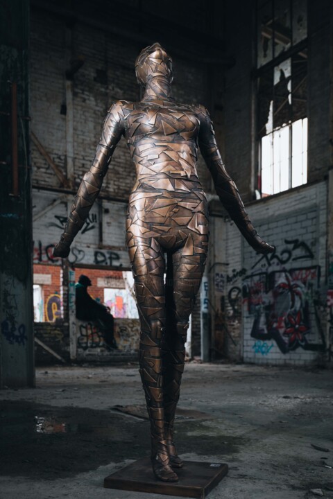 HOPE - UND PLÖTZLICH WAS DA HOPE (175CM) 1/111 雕塑, 68.9x35.4 in