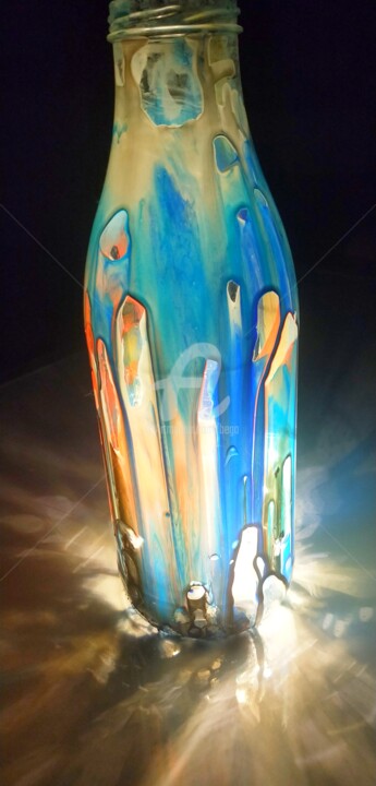 Les êtres de lumière © Design, 9.7x3.4 in