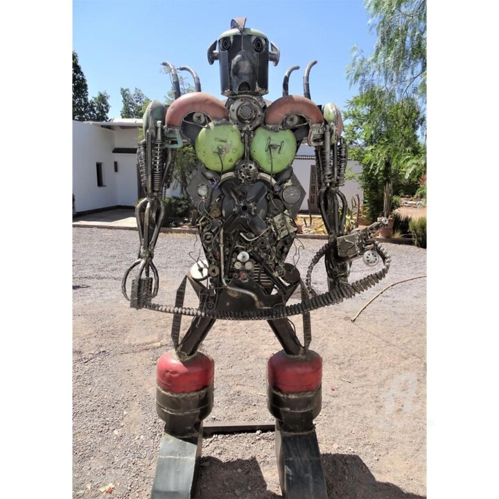 Sculpture,  96,9x47,2 in 